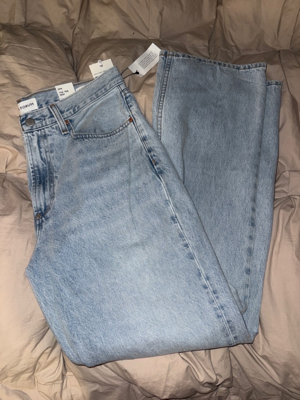 NWT - Denim Forum The 90’s Iggy Lo-Rise Jean